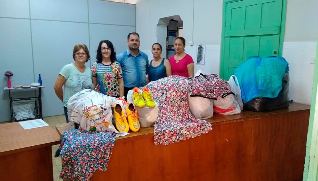 Você está visualizando atualmente Rodovias do Tietê faz doação de 400 peças de roupas para o Fundo Social de Rafard
