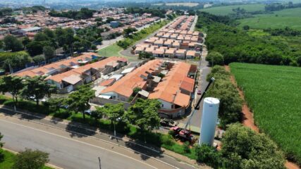 Prefeito Fábio dos Santos comemora avanços no abastecimento de água no bairro Lurdes Abel